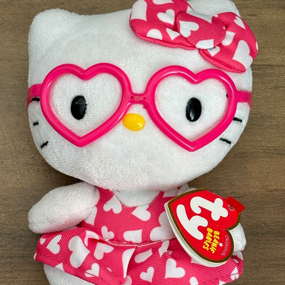 TY Beanie Babies 2013 HELLO KITTY Pink Heart Glasses Pink Dress Plush WITH TAG!